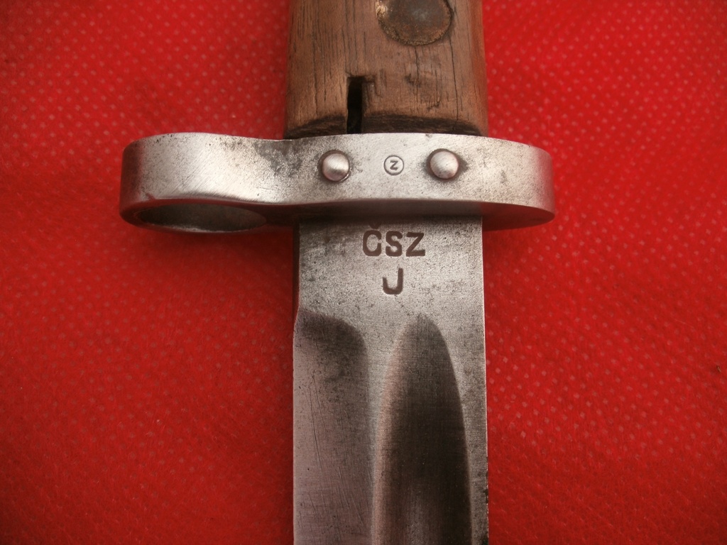 ) Mauser VZ24 Checa